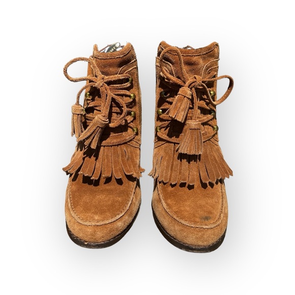 Pegabo suede heeled booties. Size 37 (6.5 US) - Picture 4 of 10